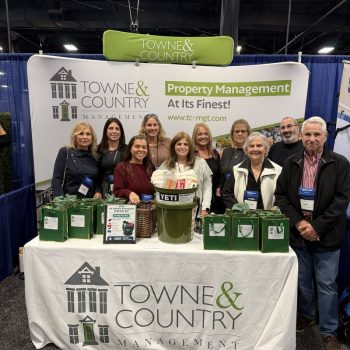 Towne and Country
